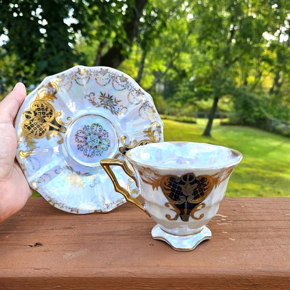 Royal Sealy Bone China Teacup & Saucer Lusterware Made in Japan Vintage - Picture 2 of 10